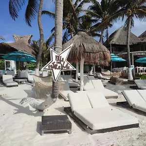 Estrellas - Located At The Party Zone Tulum Pueblo